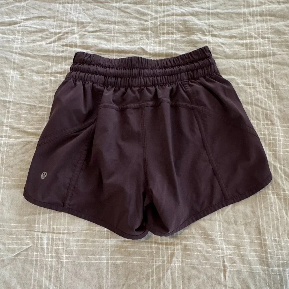 Lululemon Tracker Short V *4